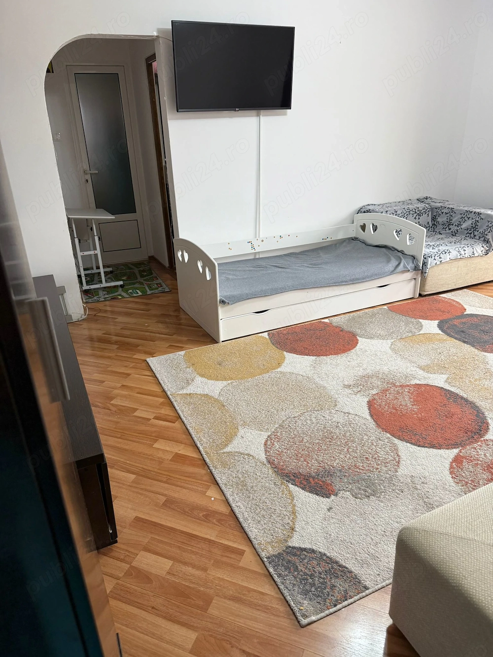 Apartament 2 camere decomandat, luminos, zonă bună   ideal locuință sau investiție (închiriere)