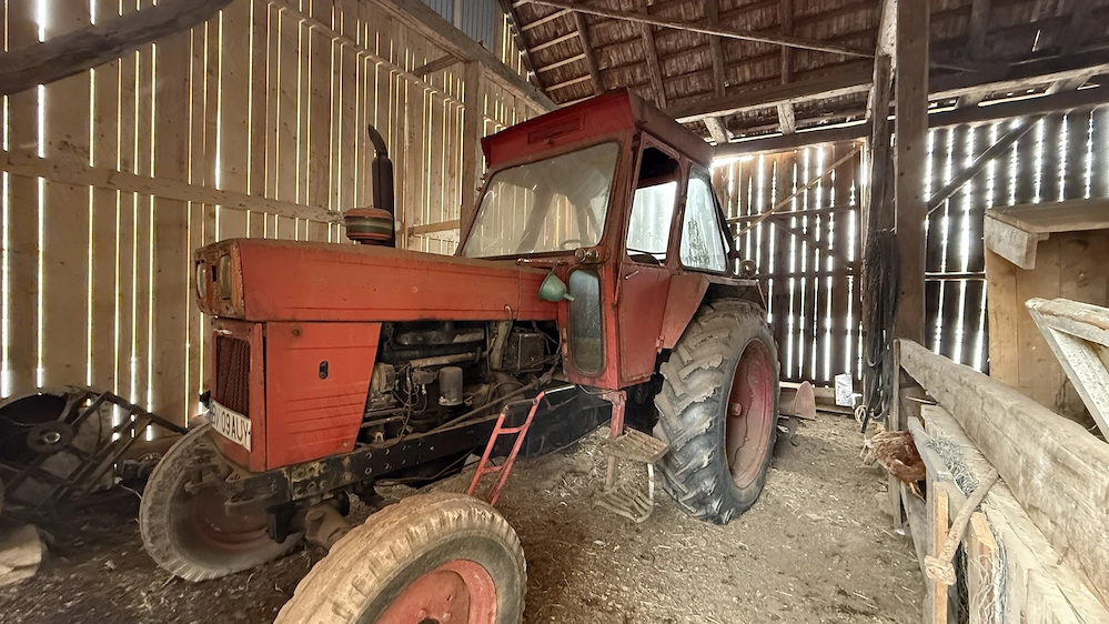 Tractor UTB 650 Brașov
