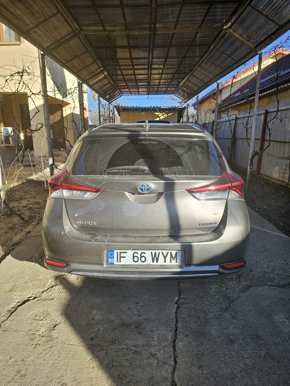 Toyota Auris an 2018 1.8 benzina+hibrid