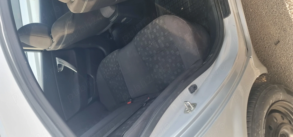 Nissan Primera P12 | 1.6 Benzina