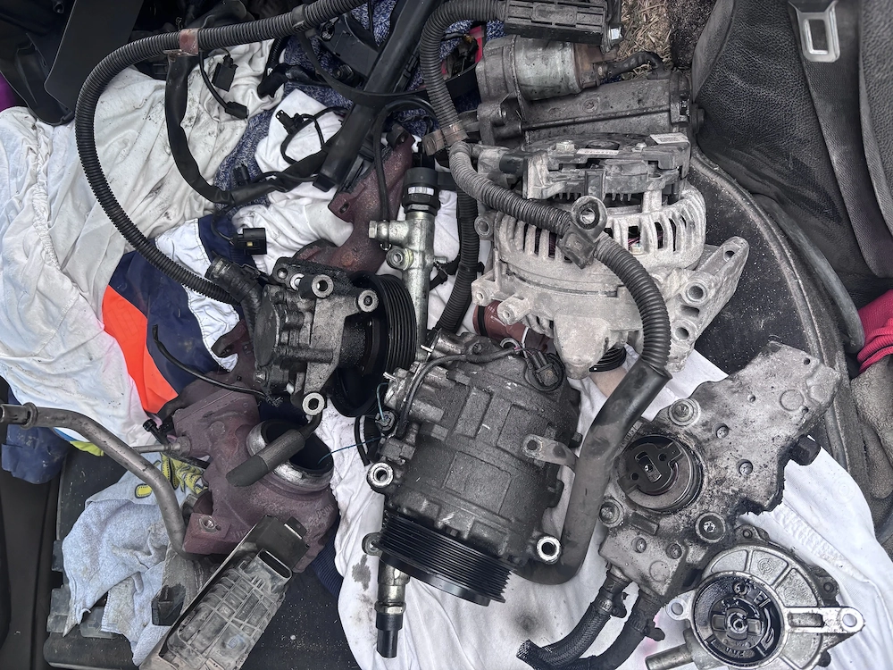 Piese Mercedes c class 2004