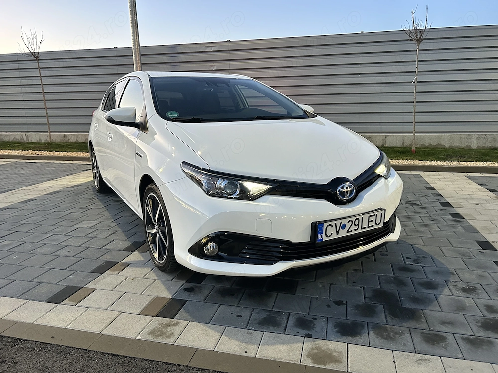 Toyota Auris 1.8 Hibrid | 2018 
