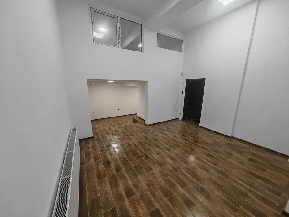 Vand spatiu comercial office - 117mp, str. Unirii, Petroșani