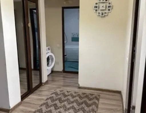 Inchiriez apartament cu 2 camere