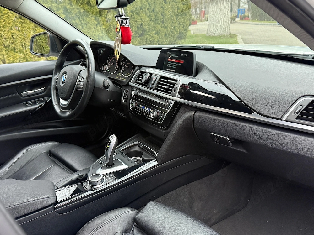 Vand Bmw seria 3Facelift F30