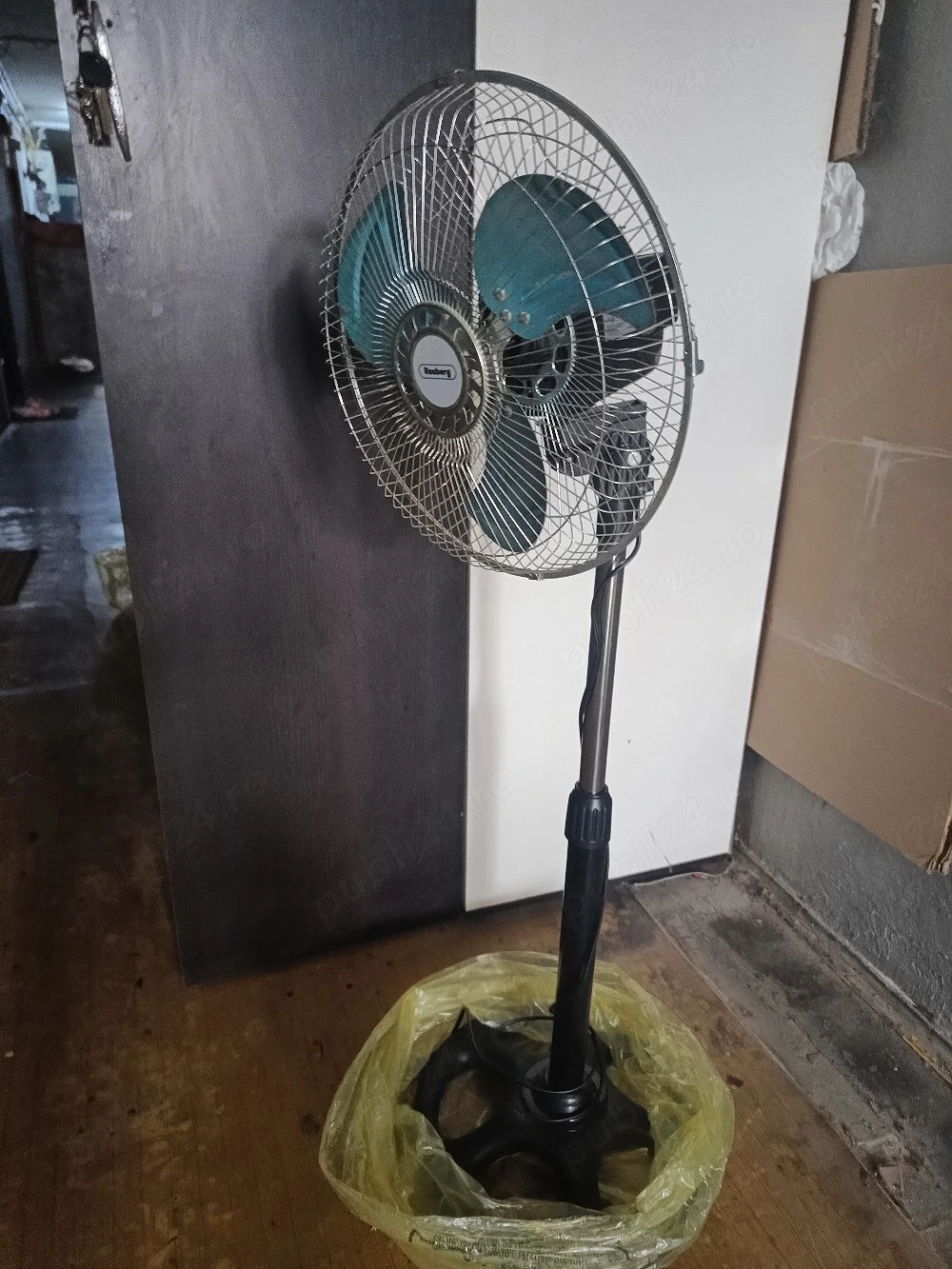 Ventilator electric