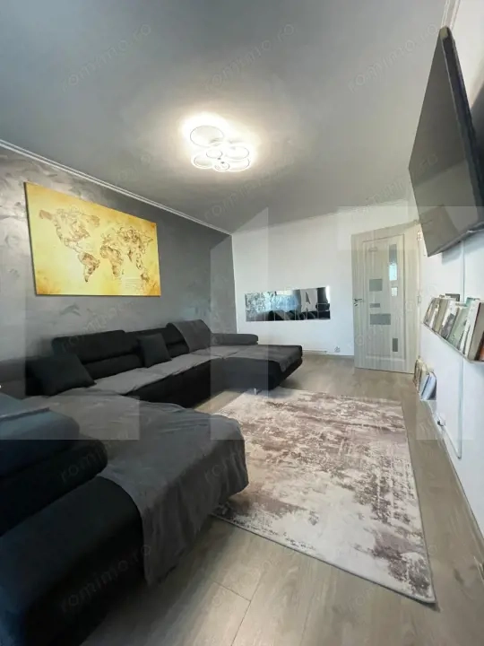 Apartament 3 camere, 62 mp, zona Lipovei 