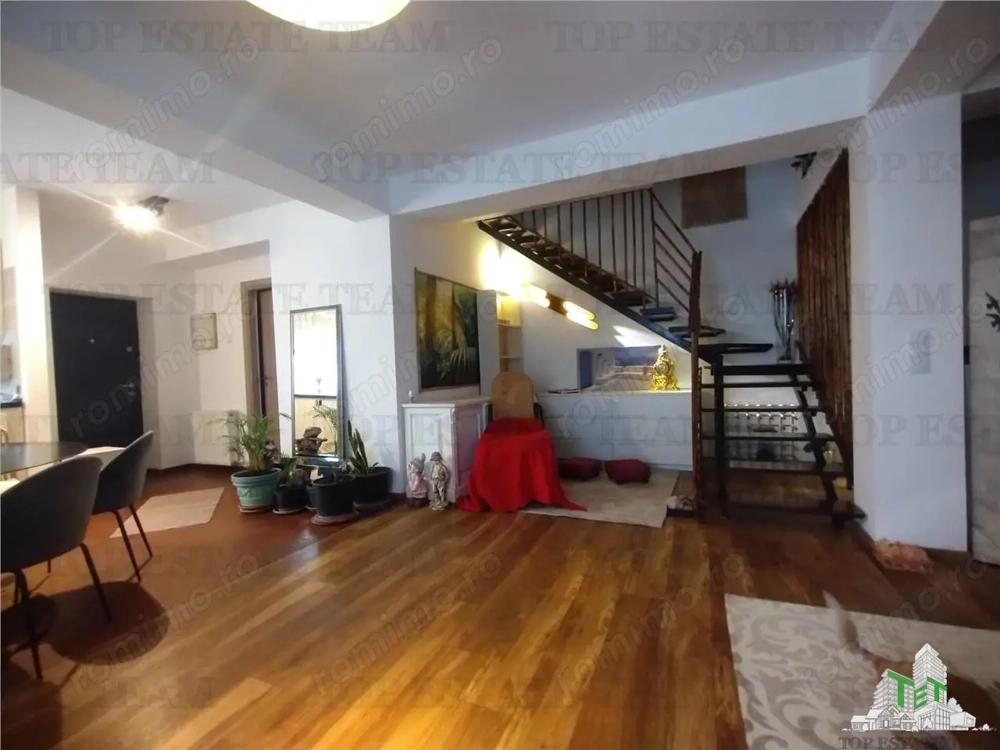 Casa spatioasa cu gradina in zona verde, cartier Green City, comuna 1 Decembrie