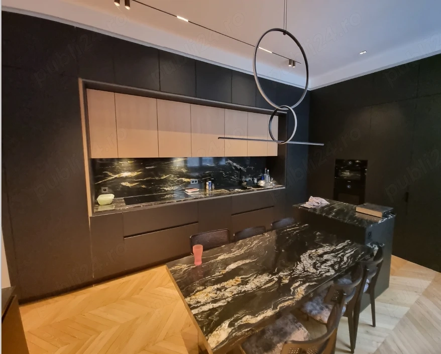 tamplar cu experienta mobilier