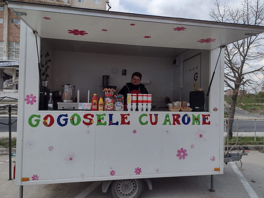 Rulota food truck gogoșerie de inchiriat ) vânzare.
