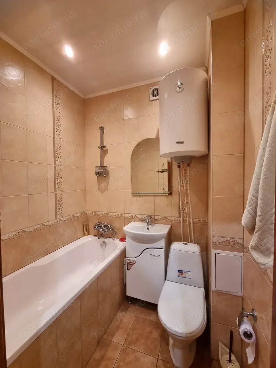 Garsoniera zona Gara de Nord