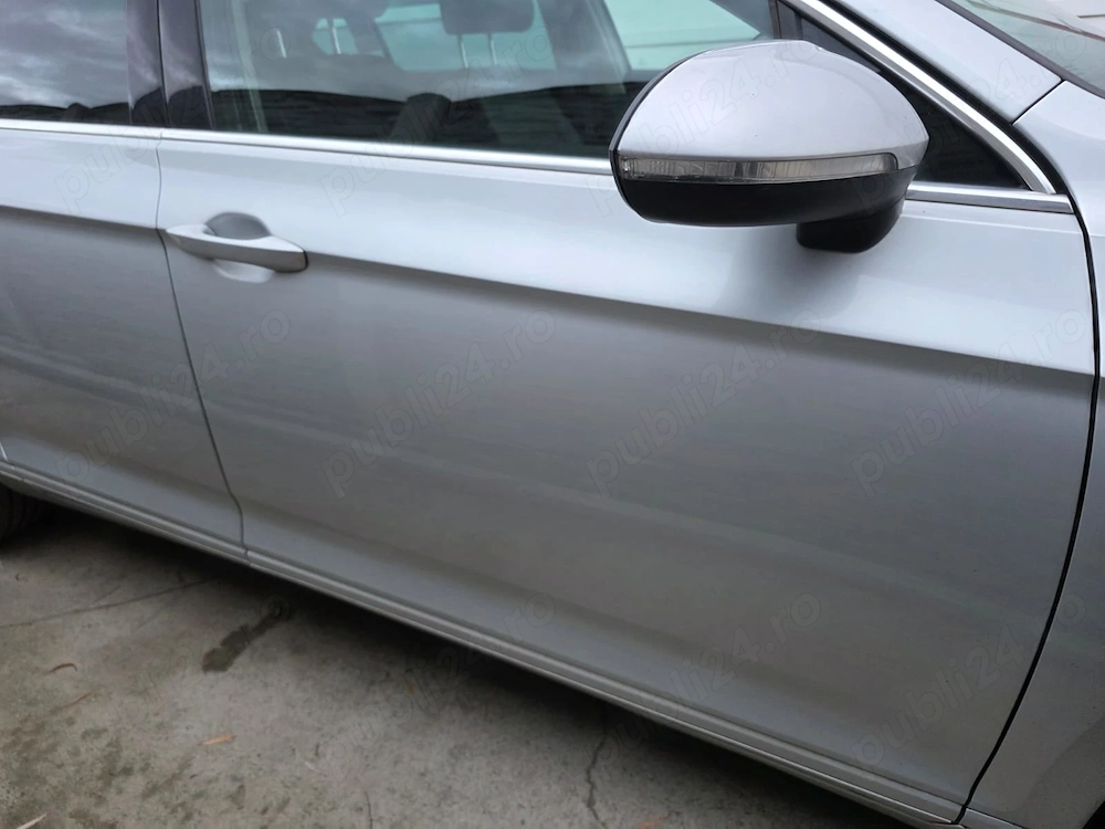 Oglinda dreapta VW Passat B8 rabatabila