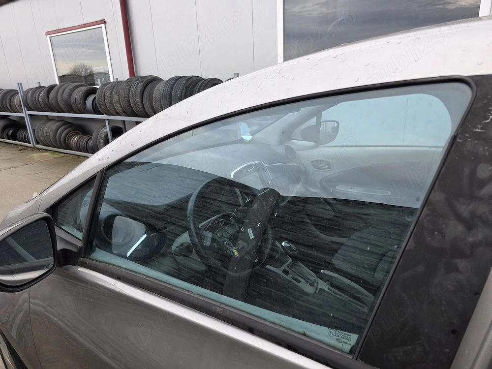 Oglinda dreapta/oglinda Renault Zoe electrica