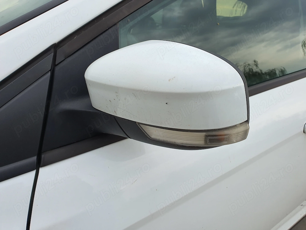 Oglinda stanga Ford Focus 3 electrica