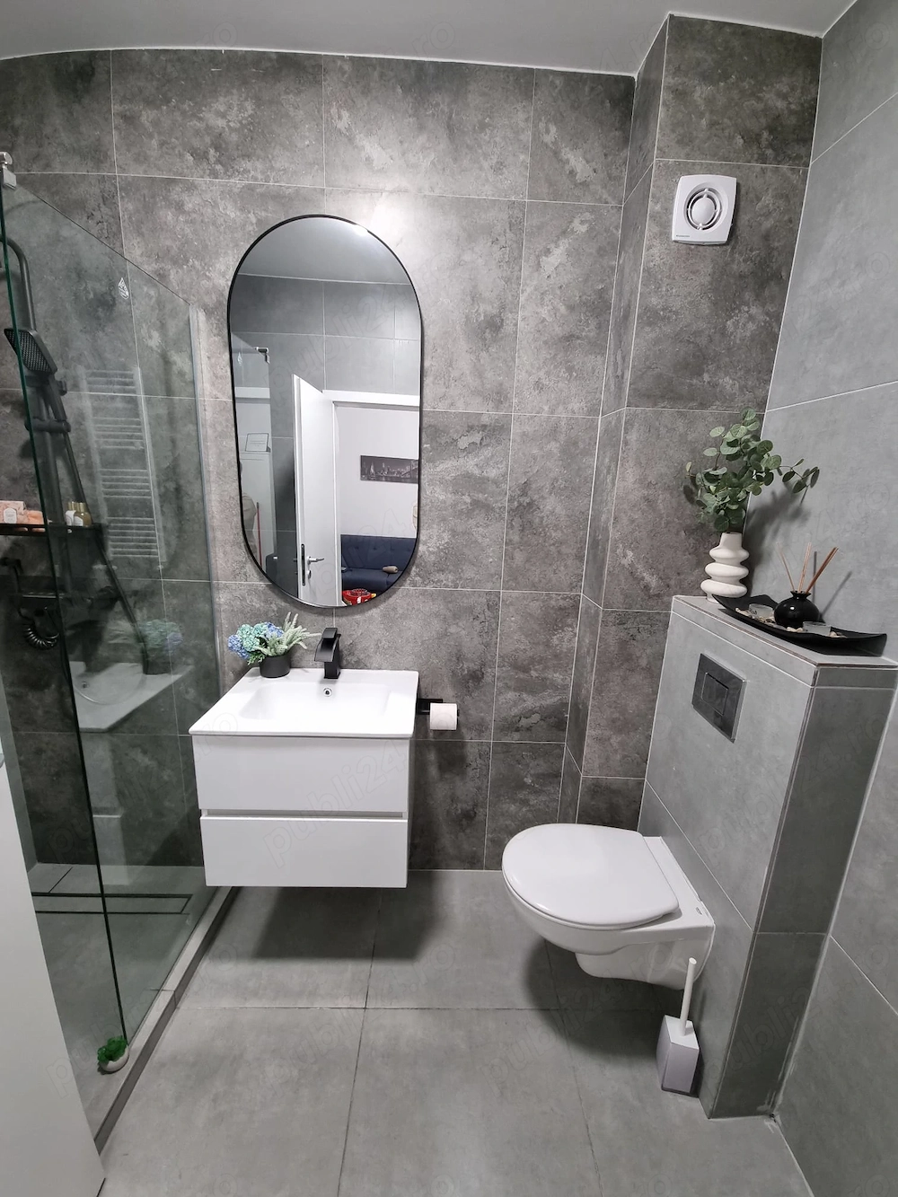 Garsoniera Spațioasă_37mp_Bucătărie separată_etaj 1_lift_Str. Solstițiului_Totul Nou_Metrou Berceni