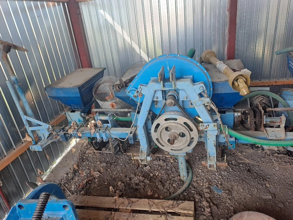 Semănătoare porumb