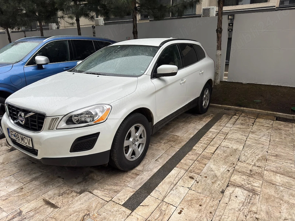 Volvo XC60 2.0 Diesel 163cp  Întreținut  Fără probleme Piele  Navigație  Negociabil Proprietar | Făr