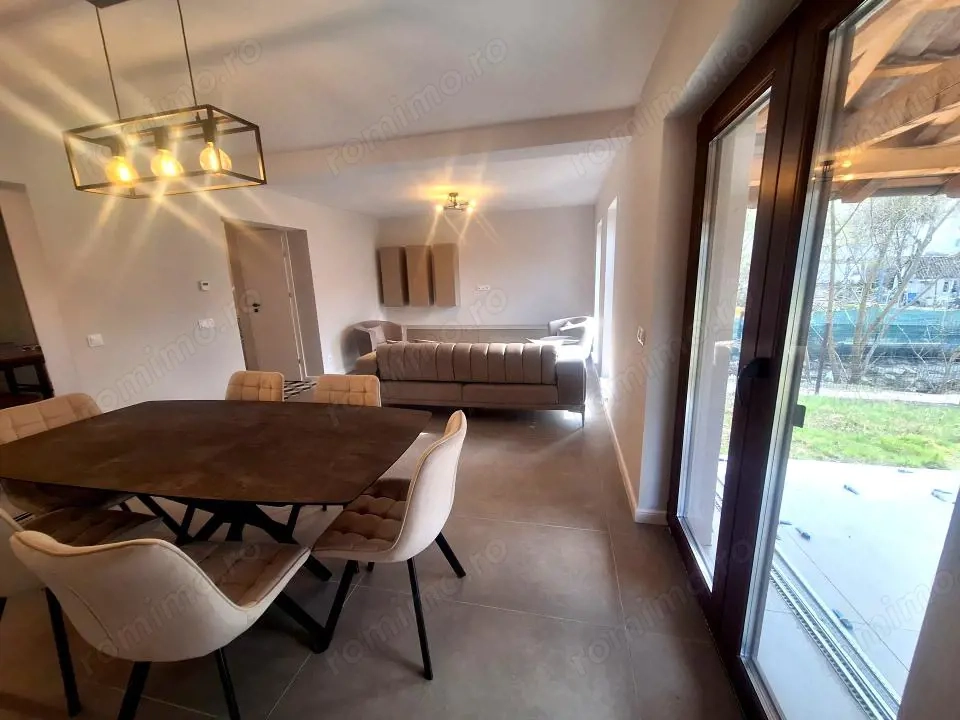Casa individuala cu 5 camere de vanzare in Cisnadie