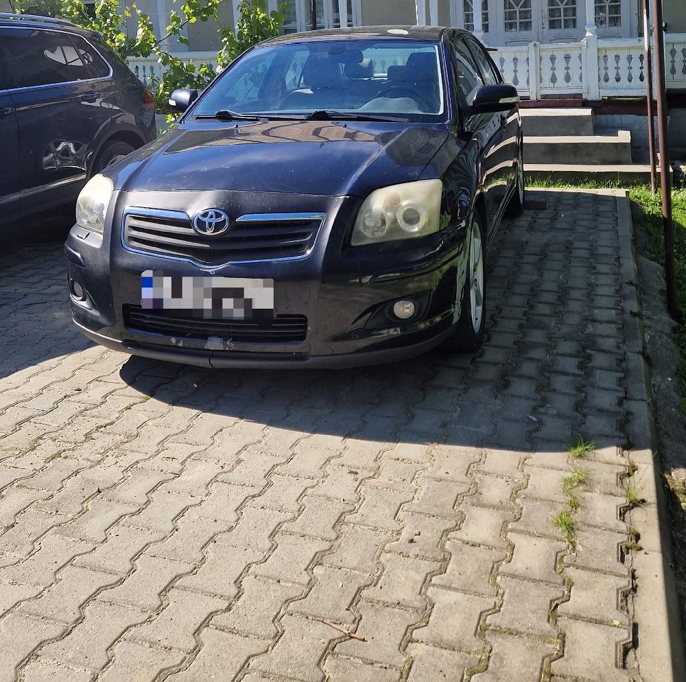 Toyota Avensis 2.2 diesel