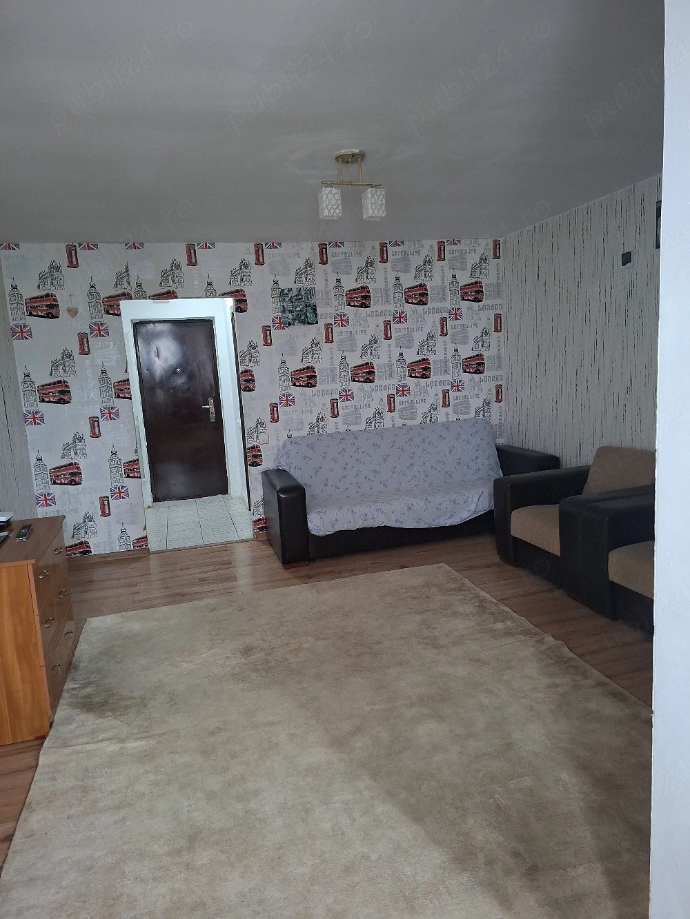 Garsoniera de vanzare