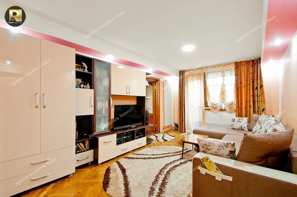 Vanzare apartament 3 camere in Galati, Micro 19, sup.65 mp, mobilat si utilat
