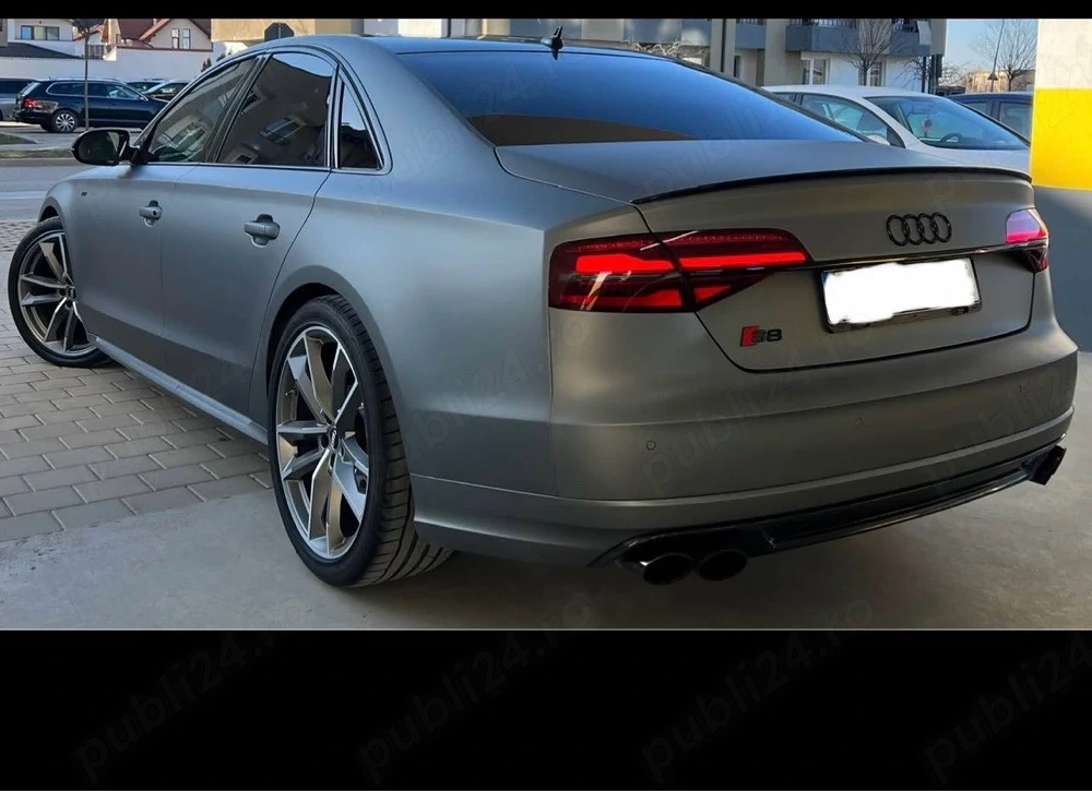 audi s8+ 2016