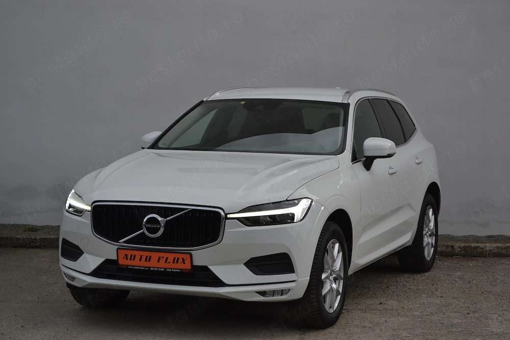 Volvo XC60 B4 AWD Momentum PRO Geartronic