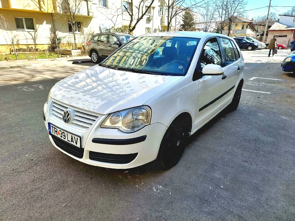 vând polo an 2006 1.2 benzină