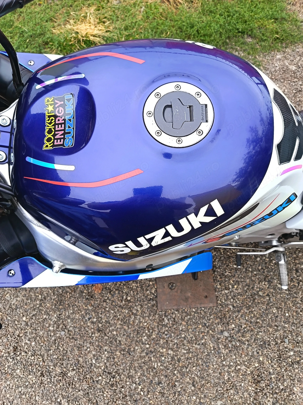 REZERVOR / suzuki / gsxr / 600 / 750 / SRAD