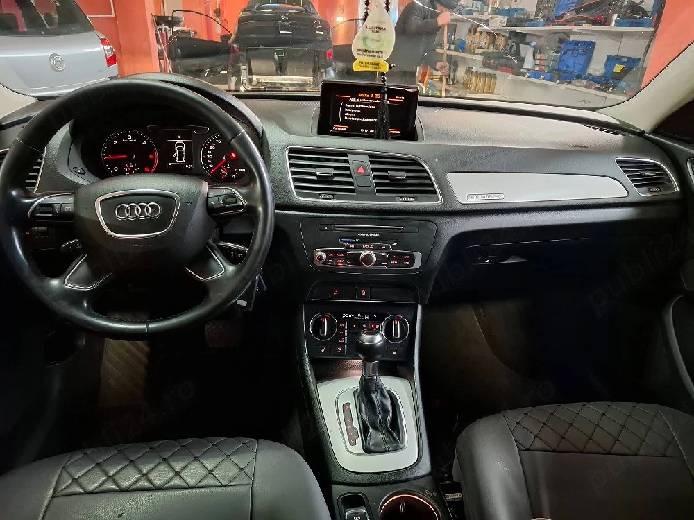 Vand Audi Q3 2018 Unic proprietar 