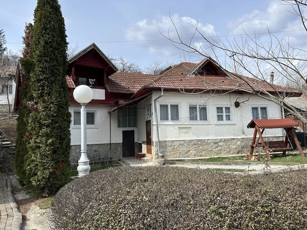Vânzare casă Moroeni