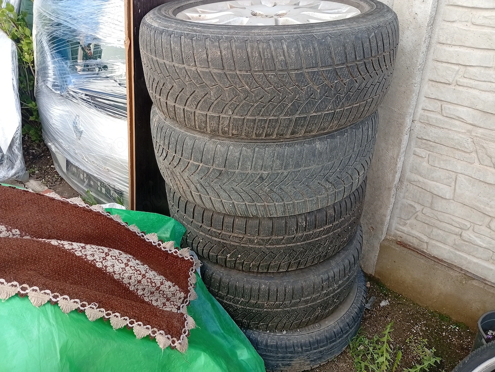 Vând roti reno genti