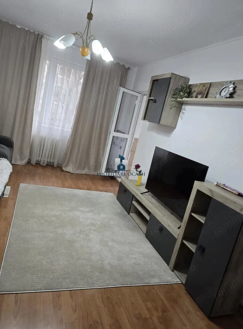 Apartament 3 Camere Decomandat Aparatorii Patriei