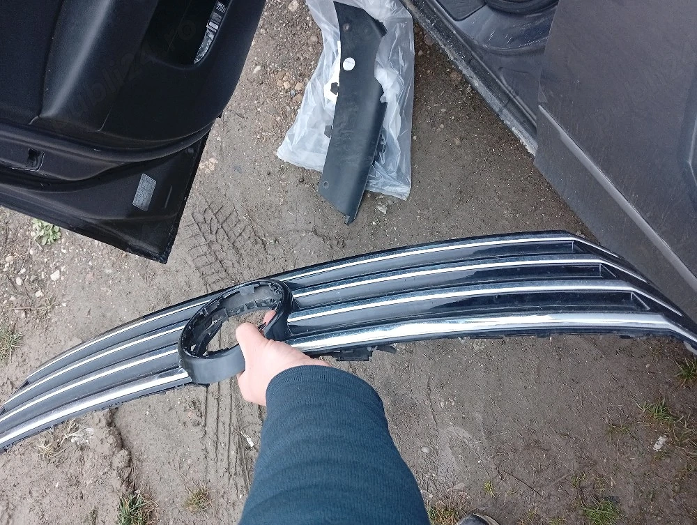 grila pentru aer ,Wv.Passat.