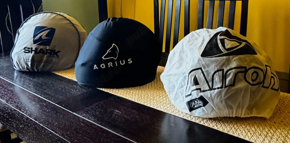 Se vând căști moto utilizare îngrijită. Discutăm pe whatsapp pentru poze și detali, număr din anunț.