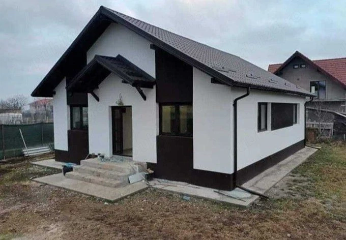 executam case madulare pe structura metalica 