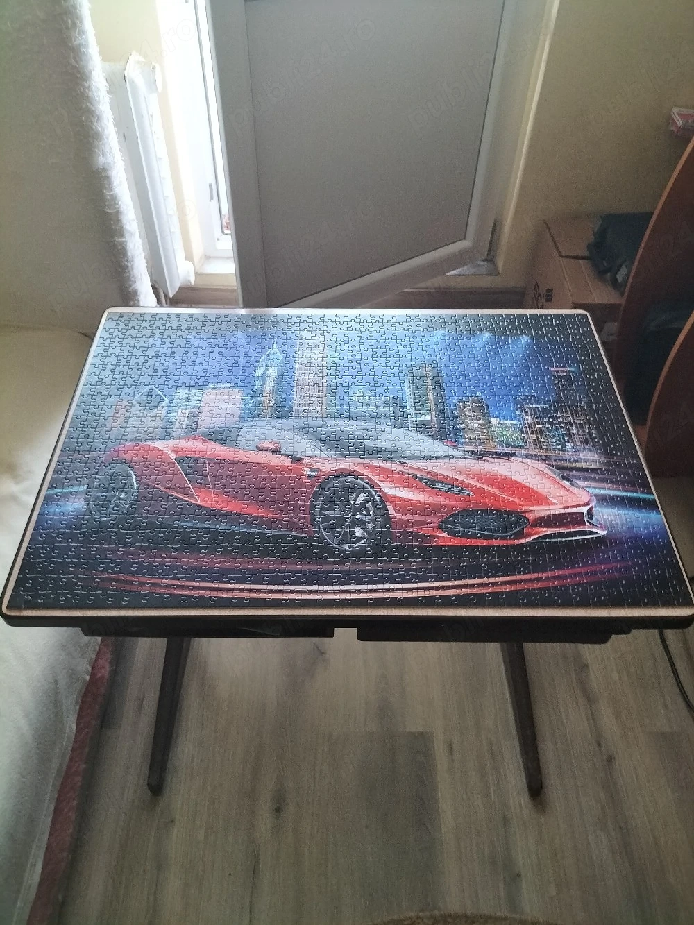 un puzzle de 1000 piese mașini 