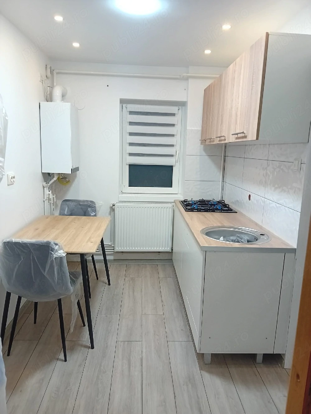 Inchiriez garsoniera, zona centrala 