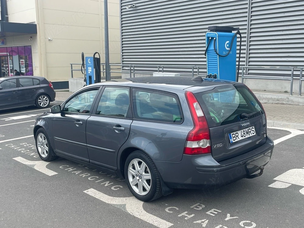vand sau schimb volvo v50 diesel 