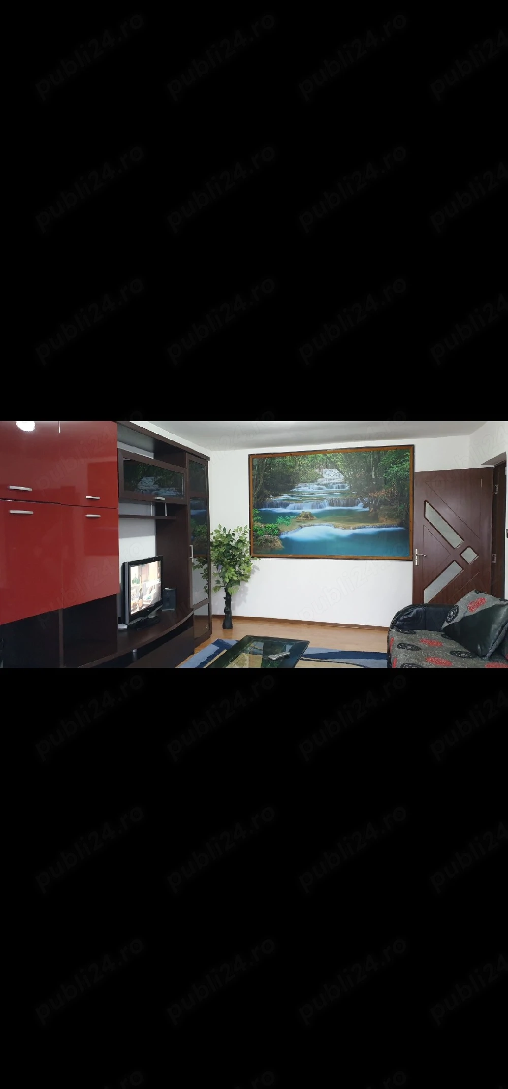 Închiriez apartament 