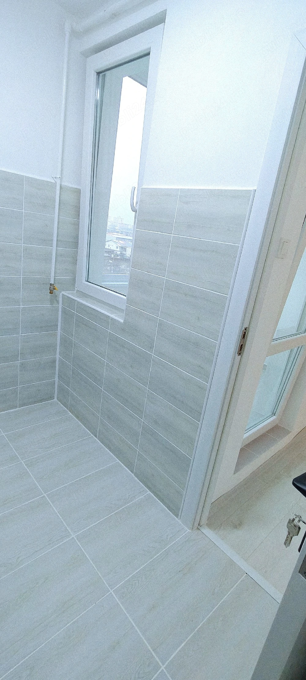 Particular, vând garsonieră Brasov