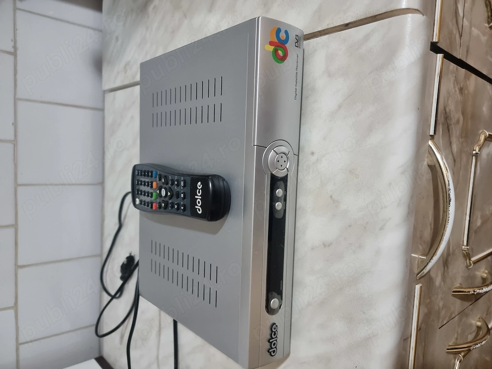 Vând Digital Satellite Receiver Dolce