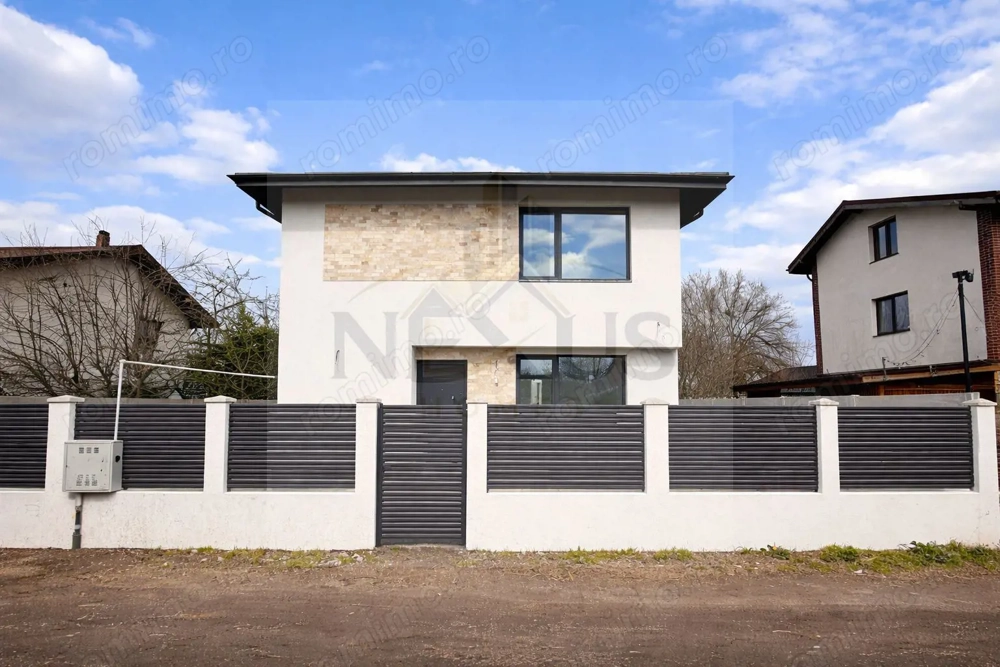 Casa/Vila--Comuna Berceni--4 Camere