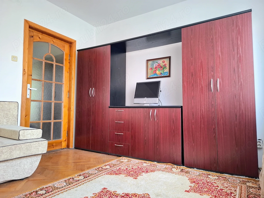 Apartament cu 3 camere în zona Take Ionescu   Medicina