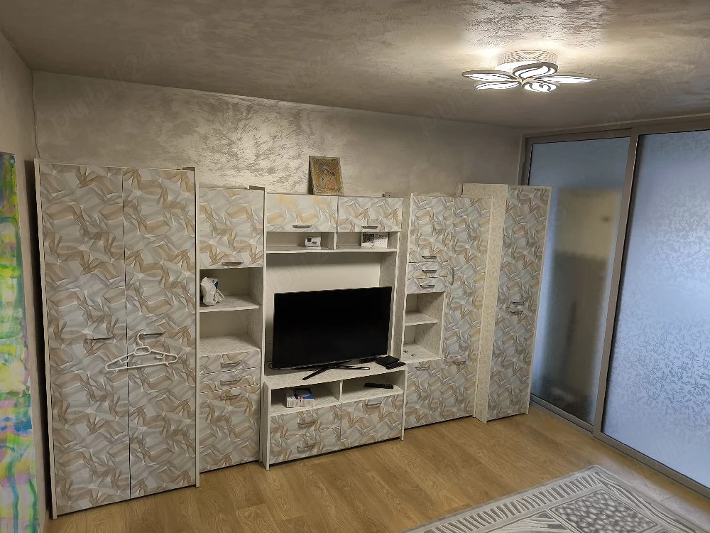 garsoniera de inchiriat