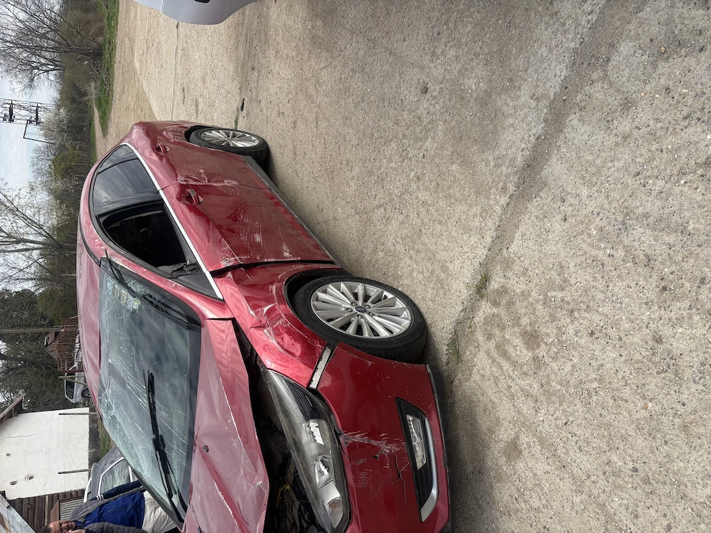 Vand Ford Focus  1000 benzina ecobust 