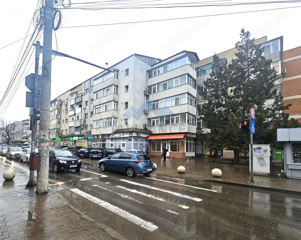 Spatiu comercial stradal, 51 mp, Galata