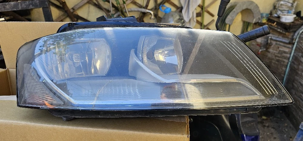 vand faruri audi a3 2013