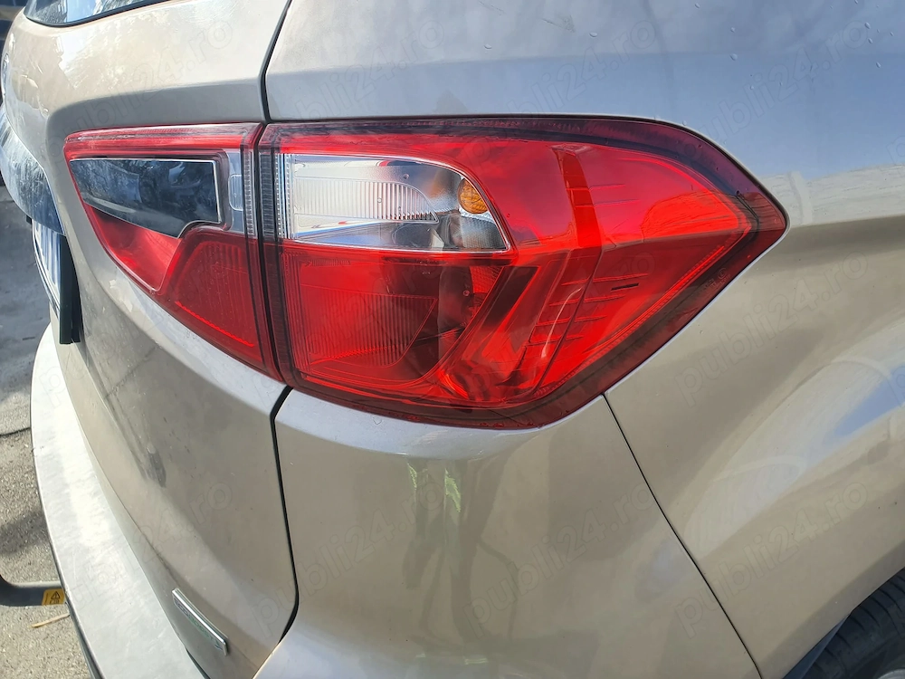 Stop Ford Ecosport dreapta