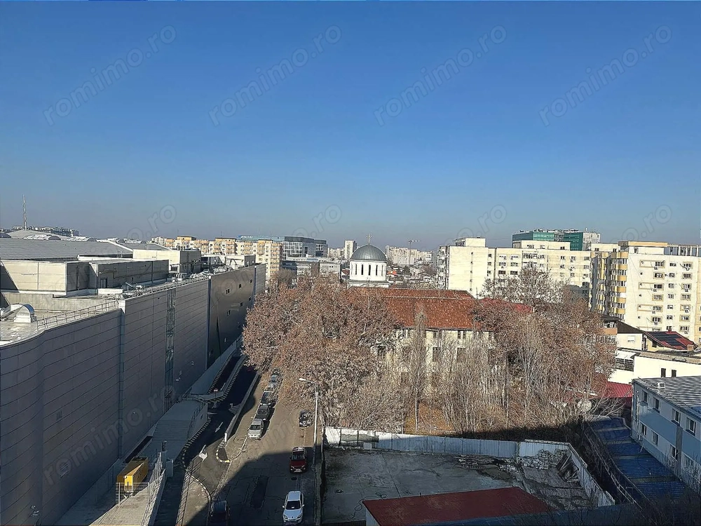 Garsoniera decomandata - Trafic Greu / 40mp